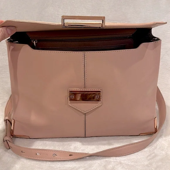 🥯ALEXANDER WANG Marion Skeletal crossbody tote bag - Picture 13 of 16